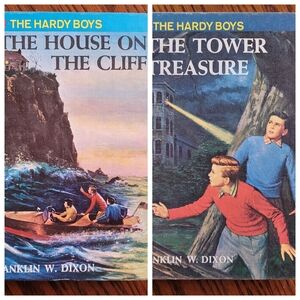 The Hardy Boys Mysteries Books - 1959 - House on the Cliff - The Tower Treasure